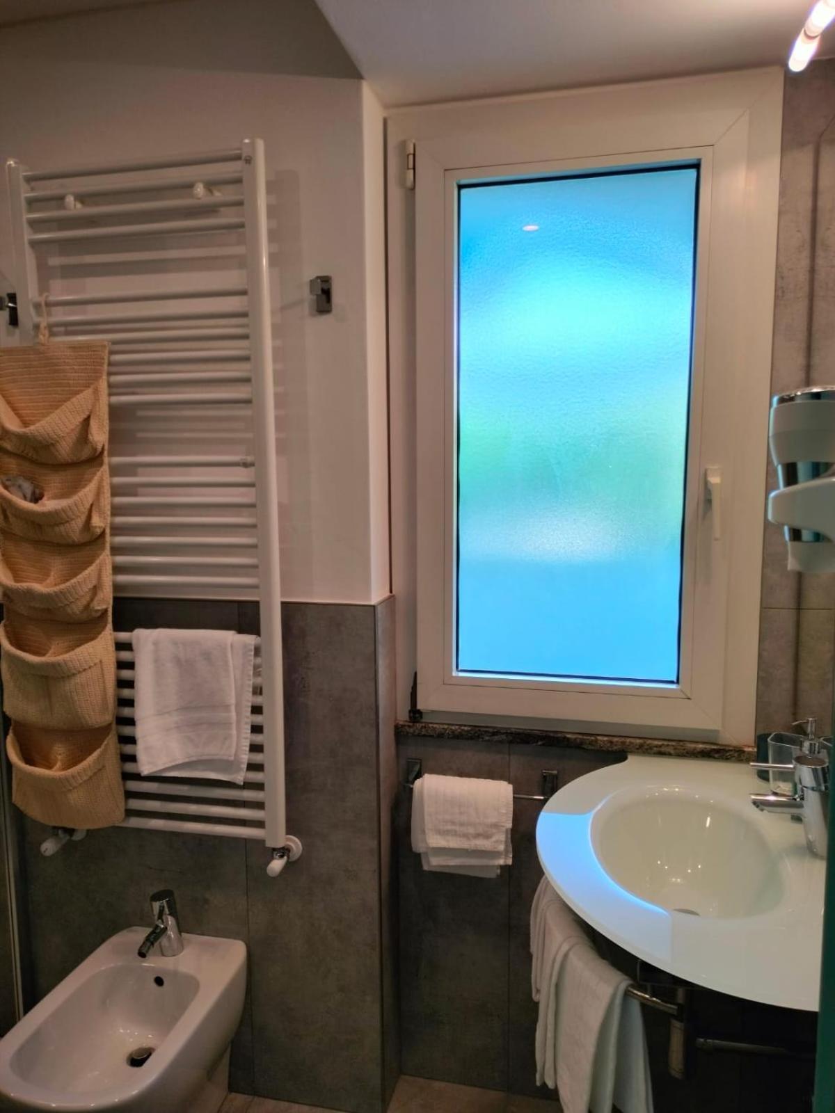 Hotel Eros Residence Червия Экстерьер фото