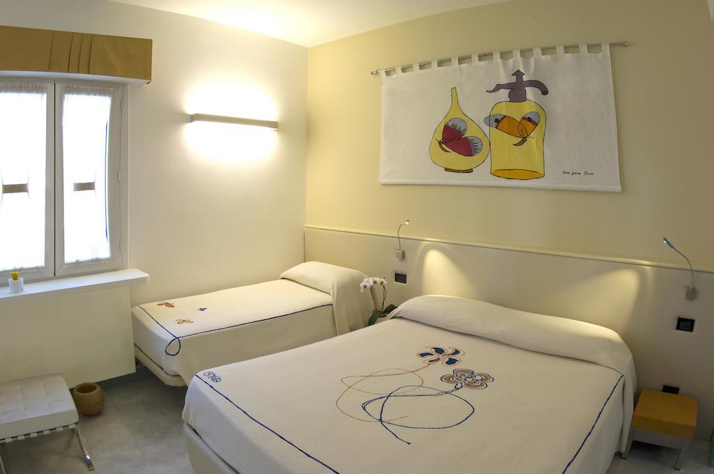 Hotel Eros Residence Червия Экстерьер фото
